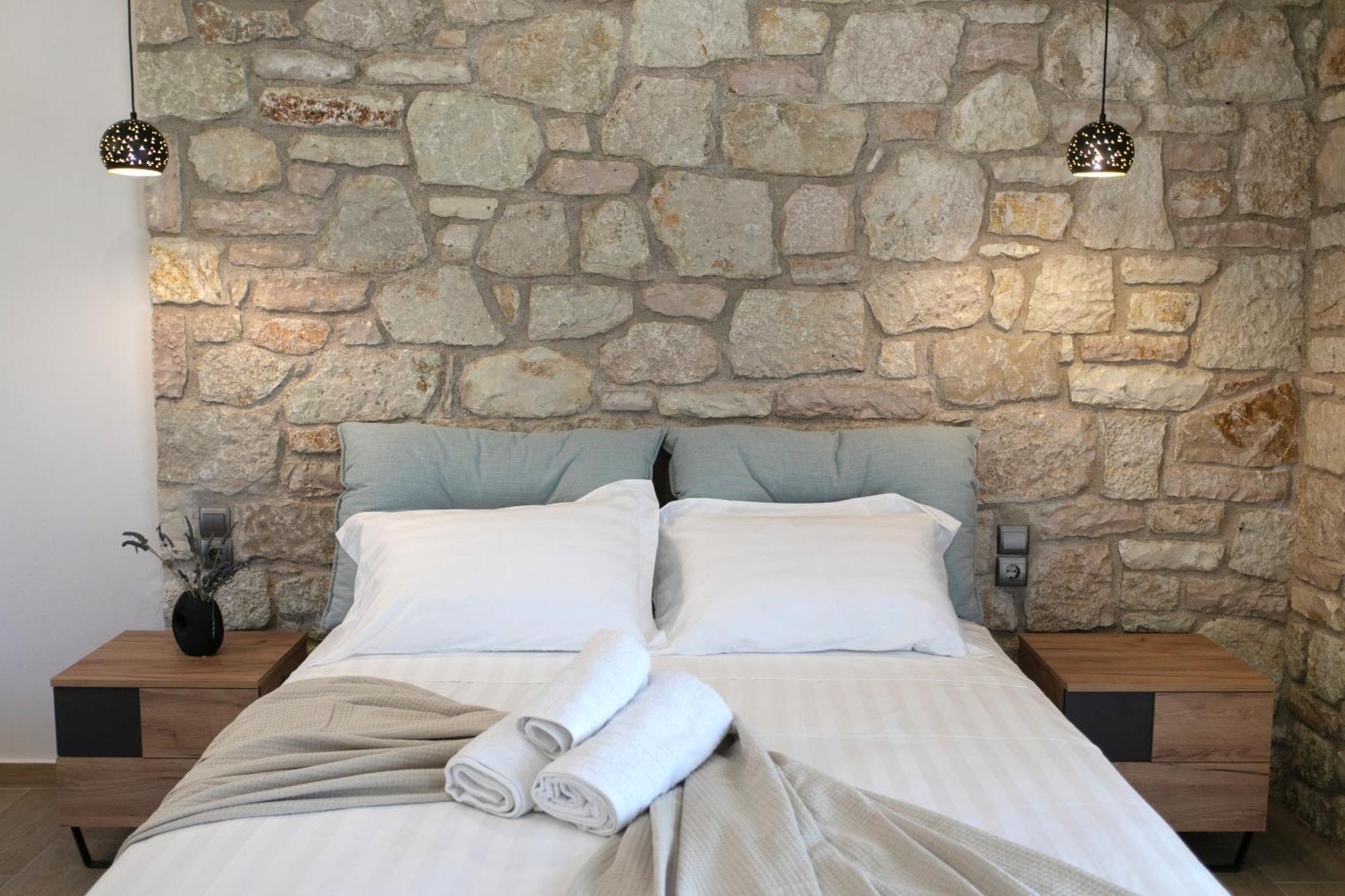 Michelangelo Suites And Apartments Valanidorachi Luaran gambar